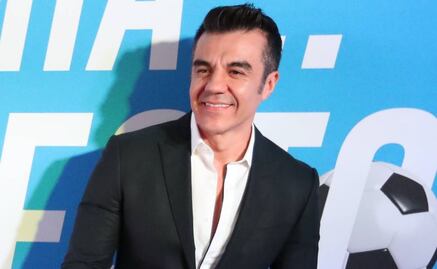 Adrián Uribe muestra mejorías y sigue en observación 