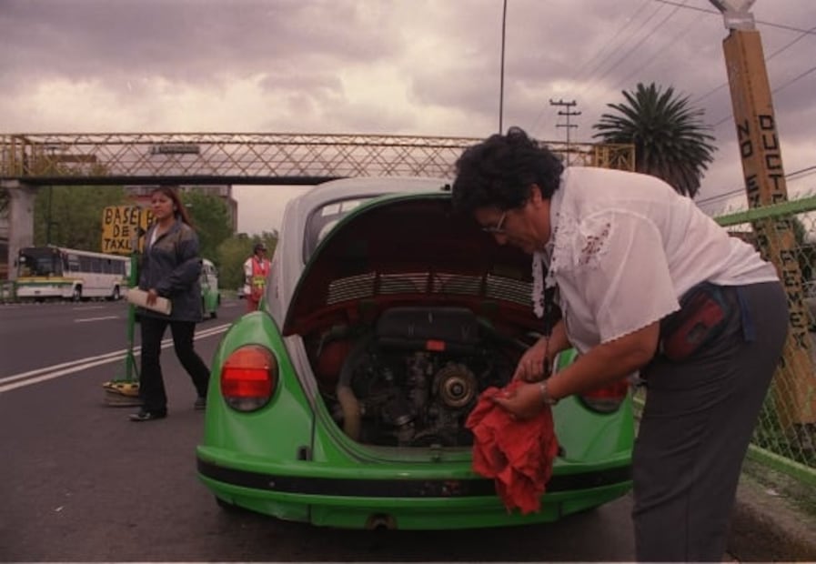 Las primeras mujeres que conquistaron el volante