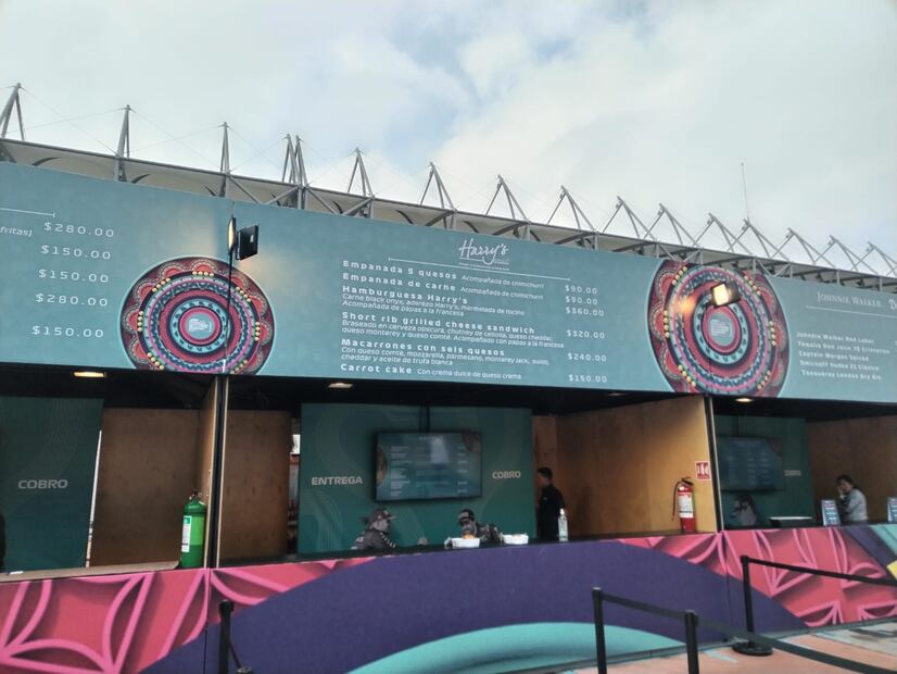 Los costos de las comidas y bebidas en el GP de México / Foto: Oscar Torres- EL UNIVERSAL