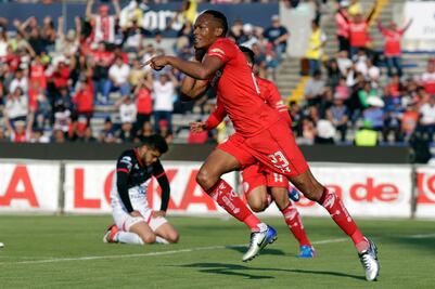 Toluca derrota como visitante a Lobos BUAP