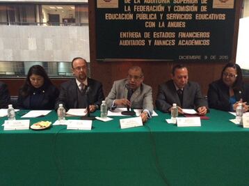 Entregan universidades estados financieros a diputados