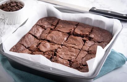 Alumno lleva brownies adulterados con marihuana a la escuela; hay al menos tres intoxicados