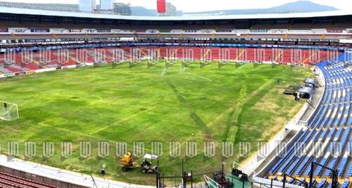 ¡Terrible! Así lucía la cancha de La Corregidora, su estado impidió el juego entre Querétaro y América