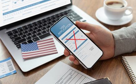 Por qué no debes llevar tu celular al tramitar la visa americana