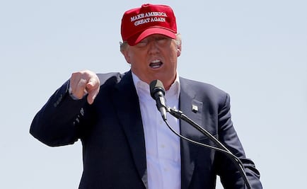 Trump celebra Día de la Independencia de EU con canción de su eslogan