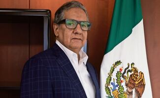 “Morena no debe temer a las críticas”: Higinio Martínez, presidente del Senado