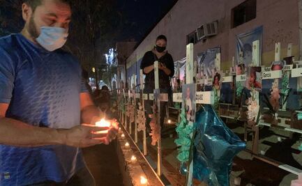 Hacen vigilia en memoria de los niños fallecidos en la Guardería ABC