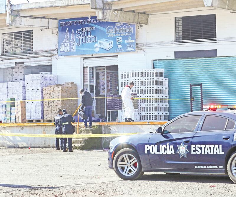 Una balacera en la Central de Abasto de Toluca dejó dos lesionados y una persona fallecida. JORGE ALVARADO. EL UNIVERSAL