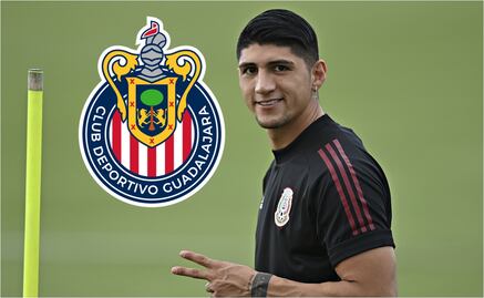 ¿Vuelve a Chivas? Alan Pulido asiste al duelo de Guadalajara y Pumas