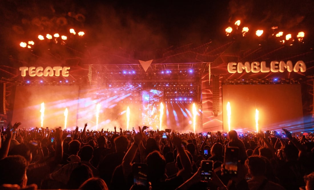 David Guetta cierra el escenario principal del festival Tecate Emblema. Foto: de
Yaretzy M. Osnaya EL UNIVERSAL