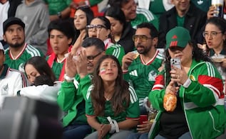 Este es el auténtico Jugador Número 12; la FMF impulsa la “Ola sí, el Grito no”