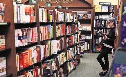 Regalan 200 mil poemas por el Día del Lector