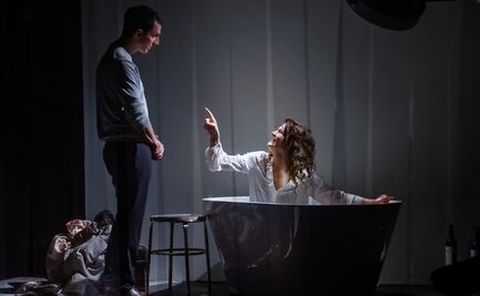 Mujer y migrante, en “Medealand”, de Teatro UNAM