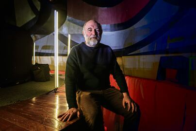 “Si una sociedad se junta, hay cambios y mejoras”: Carlos Amorales, artista