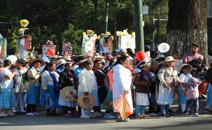 Arriba a la Basílica de Guadalupe peregrinación de Querétaro; caminan por 17 días