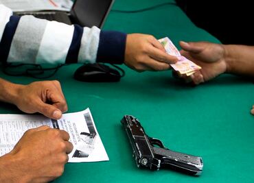 Coahuila reparte 322 mil pesos en canje de armas