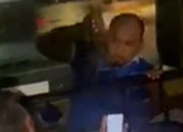 Fiscalía Edomex indaga agresión de presuntos montachoques a autobús en la México-Querétaro