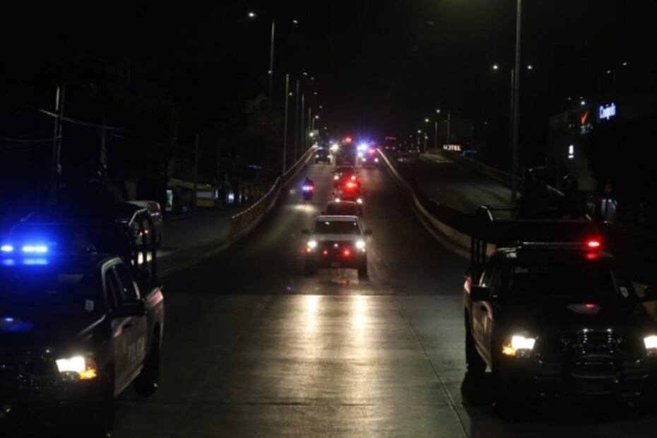 Trasladan a 140 reos del CJNG, La Unión y la Anti Unión a otros penales