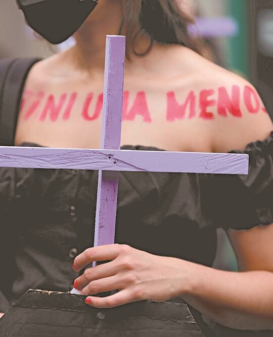 Mandatarios se solidarizaron contra la violencia hacia ellas. Foto: EFE