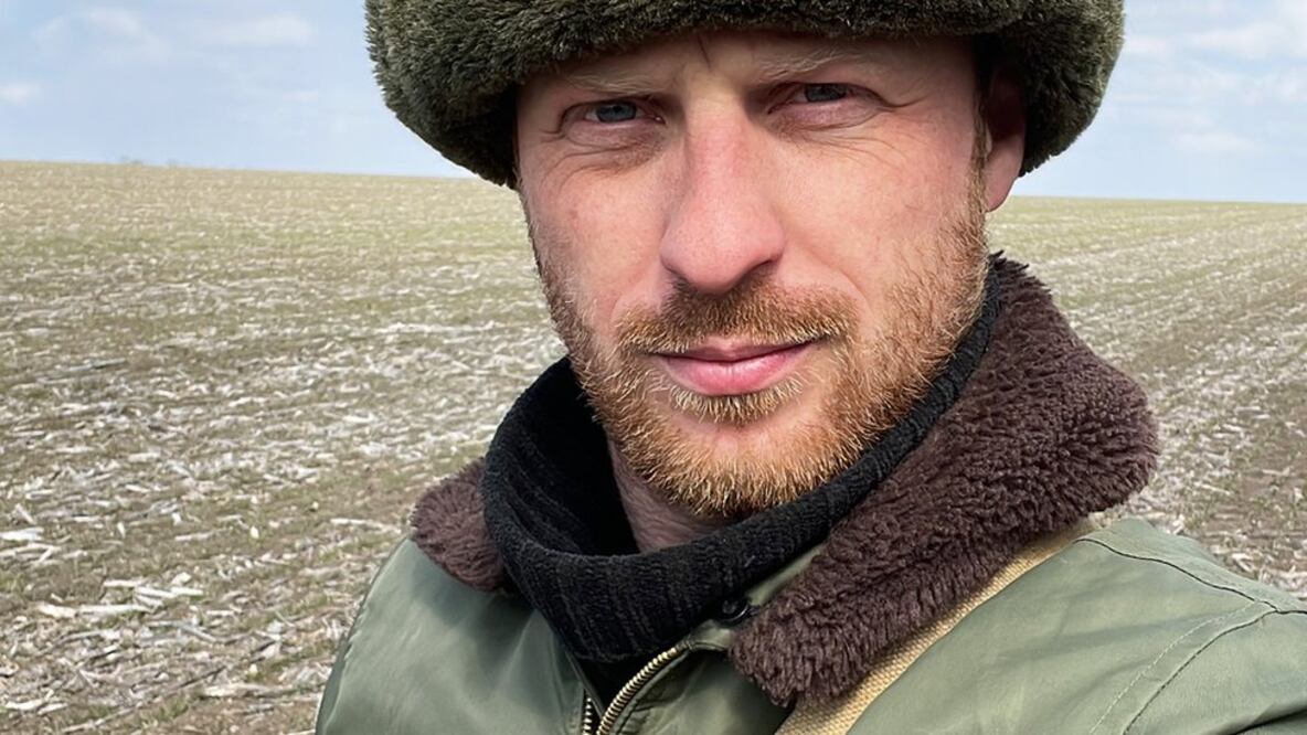 El exteniente del ejército ruso, Konstantin Yefremov pidió disculpas al pueblo de Ucrania. FOTO: BBC