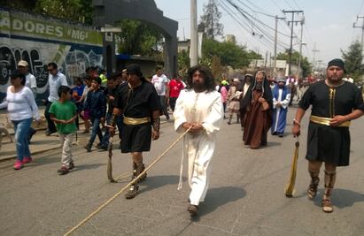 Miles acuden a la 58 representación del Viacrucis de Cuautitlán Izcalli