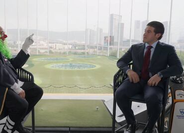Brozo entrevista a Samuel García en campo de golf de Nuevo León