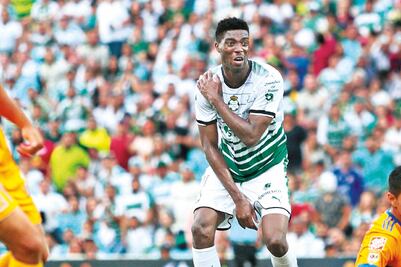 Incógnita, la participación de Djaniny en las semis