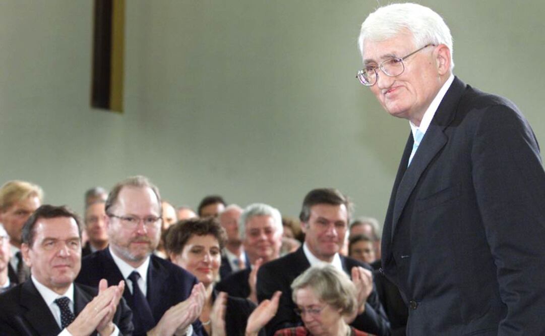 Habermas, el miembro más eminente de la segunda generación de la Escuela de Frankfurt, es conocido por sus trabajos en ética, filosofía política y derecho. FOTO: Archivo/AP.