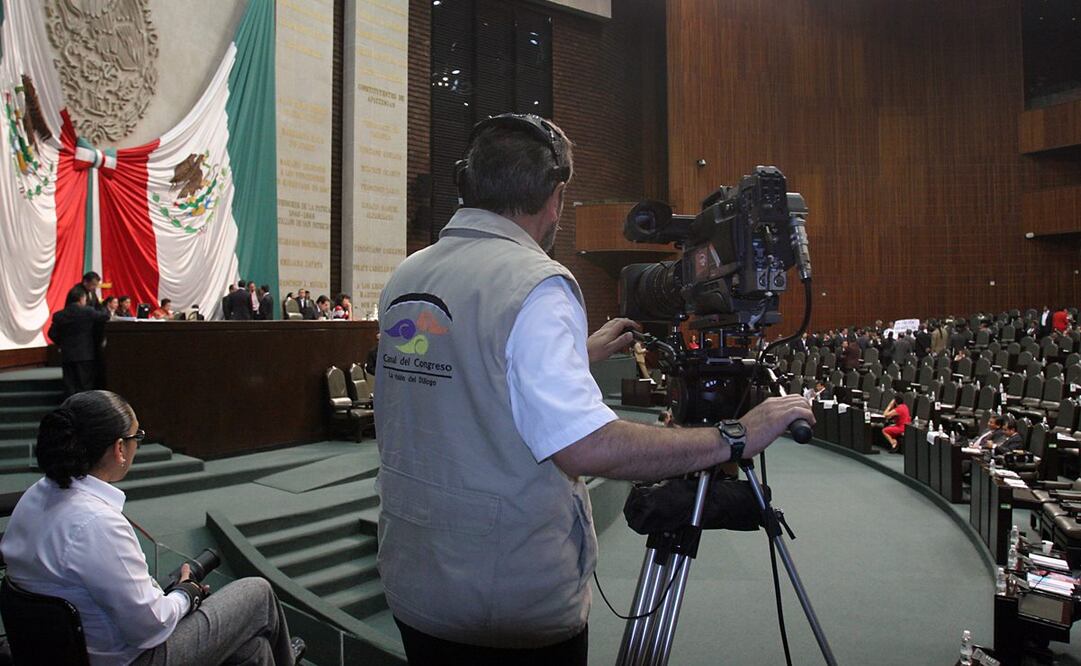 Reprimenda al director del Canal del Congreso