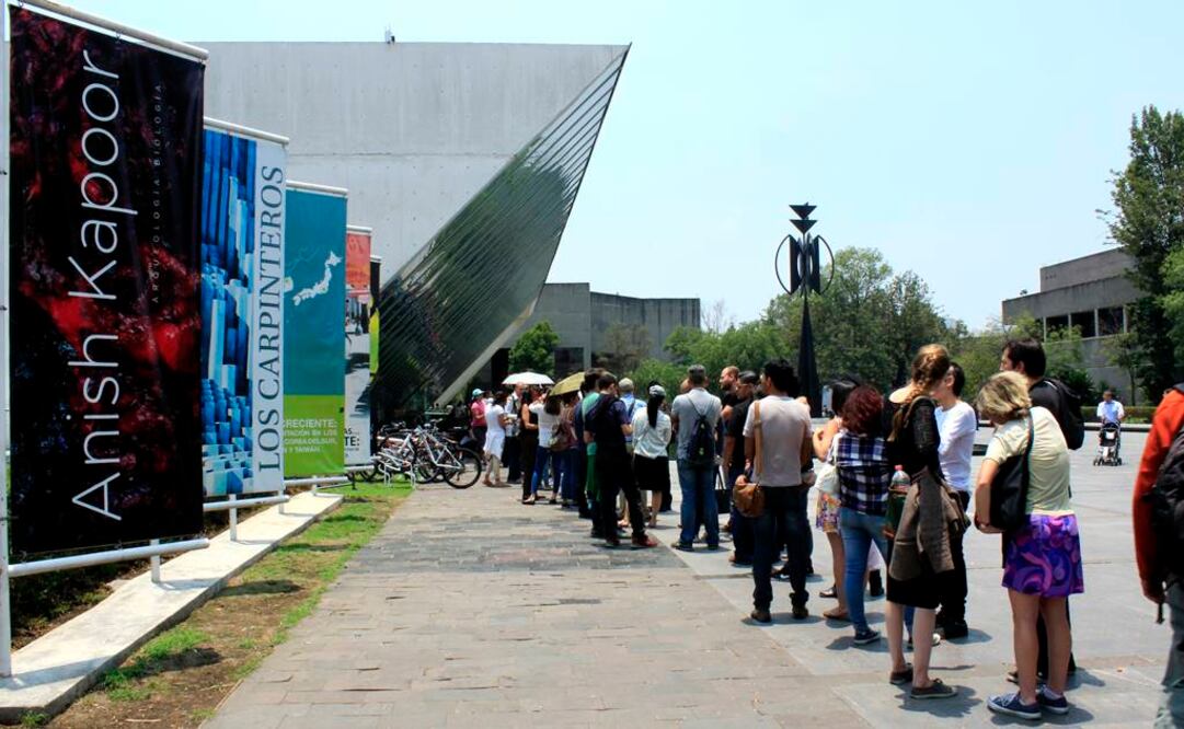 El costo del boleto a través de este servicio por Internet es de 60 pesos y la calcomanía de entrada se recoge, a cambio del boleto adquirido, en la sección Acceso venta anticipada. FOTO: Nadya Murillo/EL UNIVERSAL.