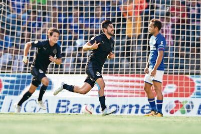 Bálsamo rojiblanco, decepción azul