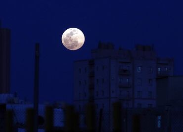 Plenilunio: ¿Cuándo y cómo ver la Luna llena de febrero?