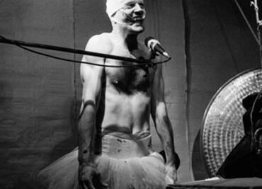 Exponen obras inéditas de artistas críticos con la RDA