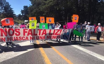 Familiares bloquean carretera por joven desaparecida en Hidalgo