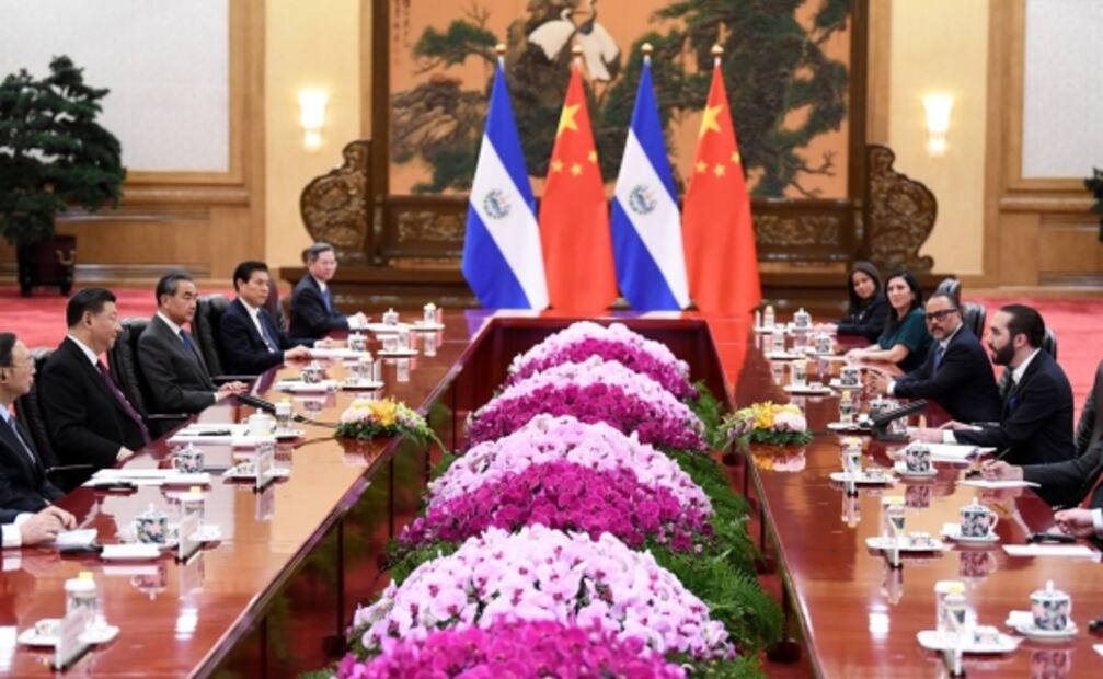 Bukele anuncia "gigantesca cooperación no reembolsable" de China