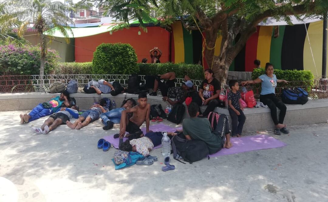 Llegan 300 extranjeros del "Viacrucis del Migrante" a la ciudad de Santo Domingo Tehuantepec. Foto: Alberto López Morales