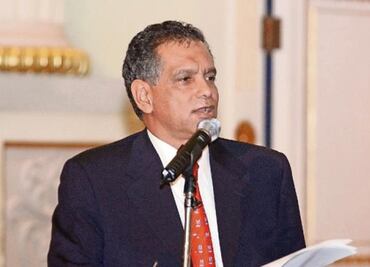 Fidel Herrera pide amparo contra posible arresto