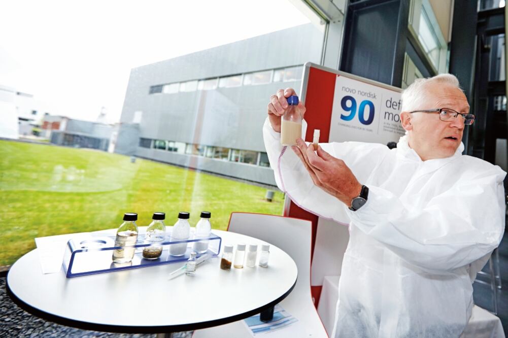 La farmacéutica Novo Nordisk busca que la insulina inyectable, que se genera a partir de la levadura para el pan modificada genéticamente, se cambie por pastillas y prevé que se suministre una vez a la semana, no todos los días (ESPECIAL)