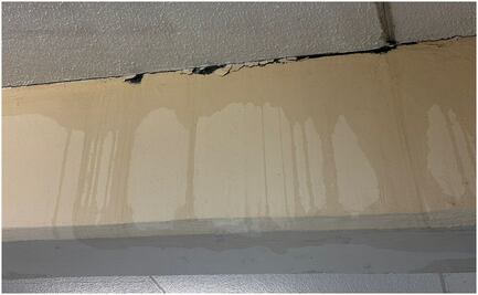 Escuela primaria se inunda en Santa Catarina, Nuevo León; desalojan a más de 100 estudiantes