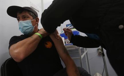 Chile alcanza inmunidad de rebaño ante Covid; 8 de cada 10 están vacunados