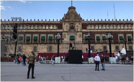 Elecciones 2024: Instalan templete para mensaje de Claudia Sheinbaum frente a Palacio Nacional