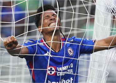 Ángel Sepúlveda alza la voz en Cruz Azul; pide despedirse de la Leagues Cup de manera digna