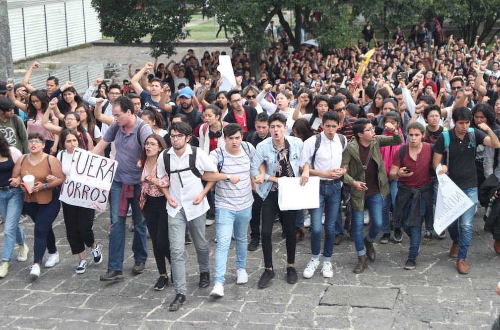 Manifestación de alumnos de la UNAM. Foto: Ariel Ojeda / EL UNIVERSAL