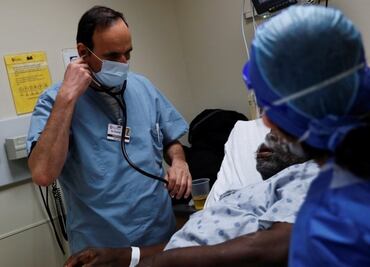 ¿Por qué despiden a tantas enfermeras en EU en medio de la pandemia por Covid-19?