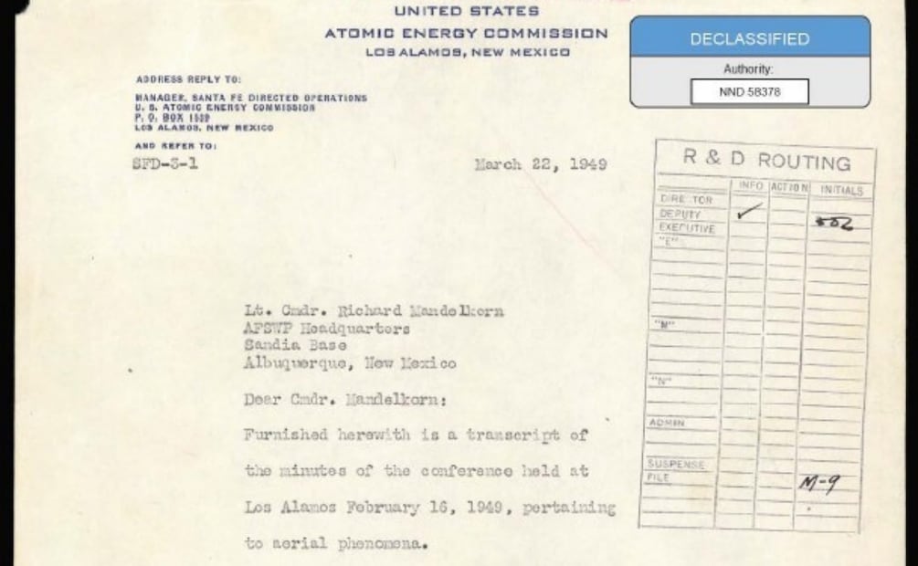 Documento de 1949 sobre una conferencia en el Laboratorio Nacional de Los Álamos acerca de los avistamientos de las llamadas "bolas de fuego verdes". Foto: Departamento de Guerra de Estados Unidos