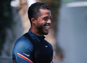 ¡ADIÓS AL RETIRO! Ibai Llanos buscaría firmar a Giovani Dos Santos para la Kings League