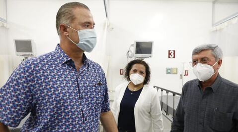 Gobernador de Sinaloa niega que Cienfuegos sea su padrino de bodas