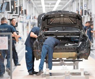 Mejora panorama para automotrices en 2020