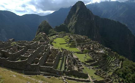 Descubren andenes bajo la Plaza Sagrada de Machu Picchu