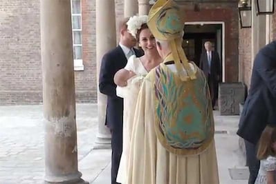 La reina Isabel II no asistió al bautizó del príncipe Luis